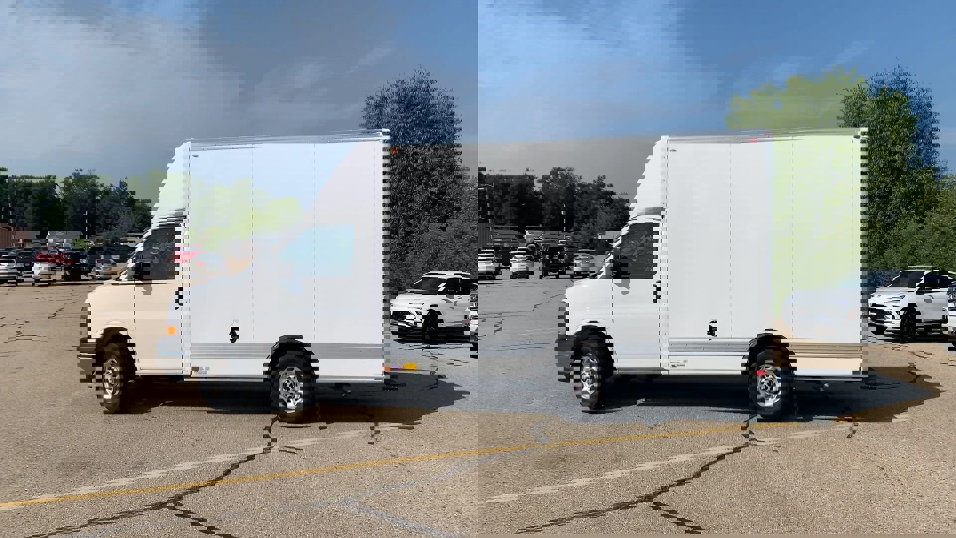 New 2025 GMC Savana 3500 1WT w/ Power Convenience Package image 29