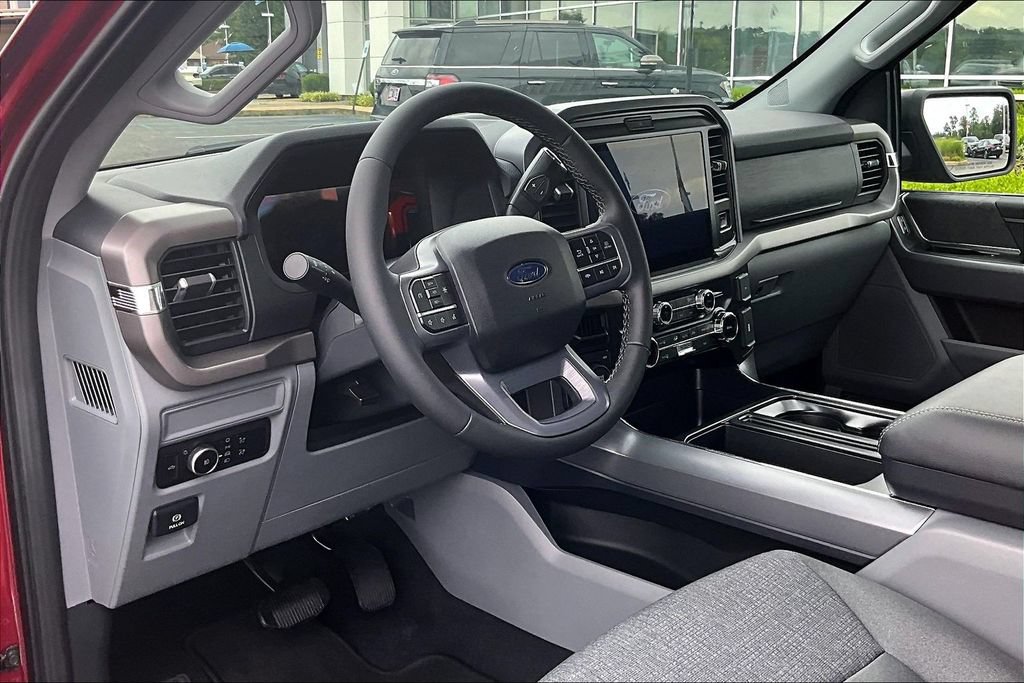 New 2026 Ford F150 XLT w/ XLT Chrome Appearance Package AWD/4WD image 6