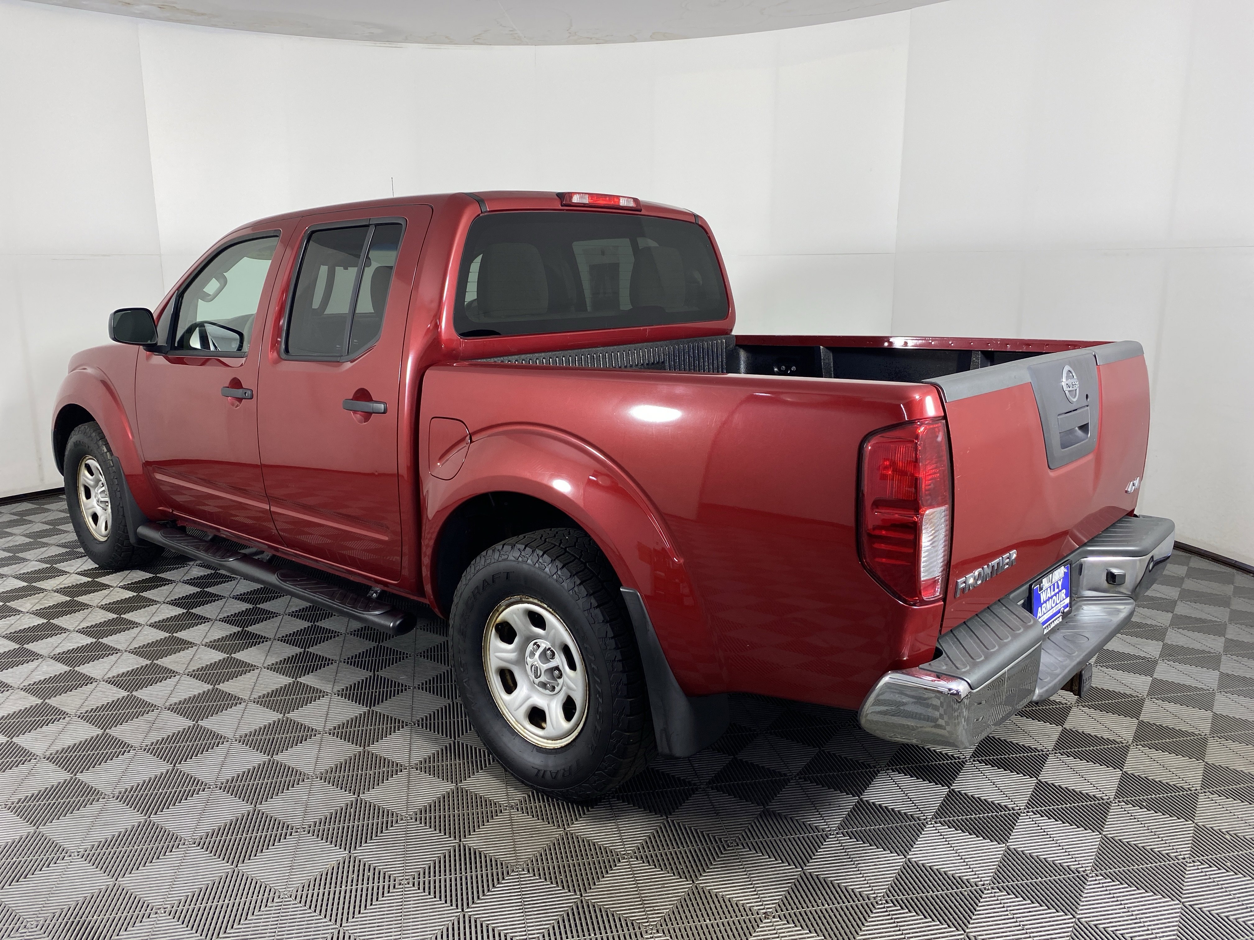 Used 2012 Nissan Frontier S AWD/4WD image 5