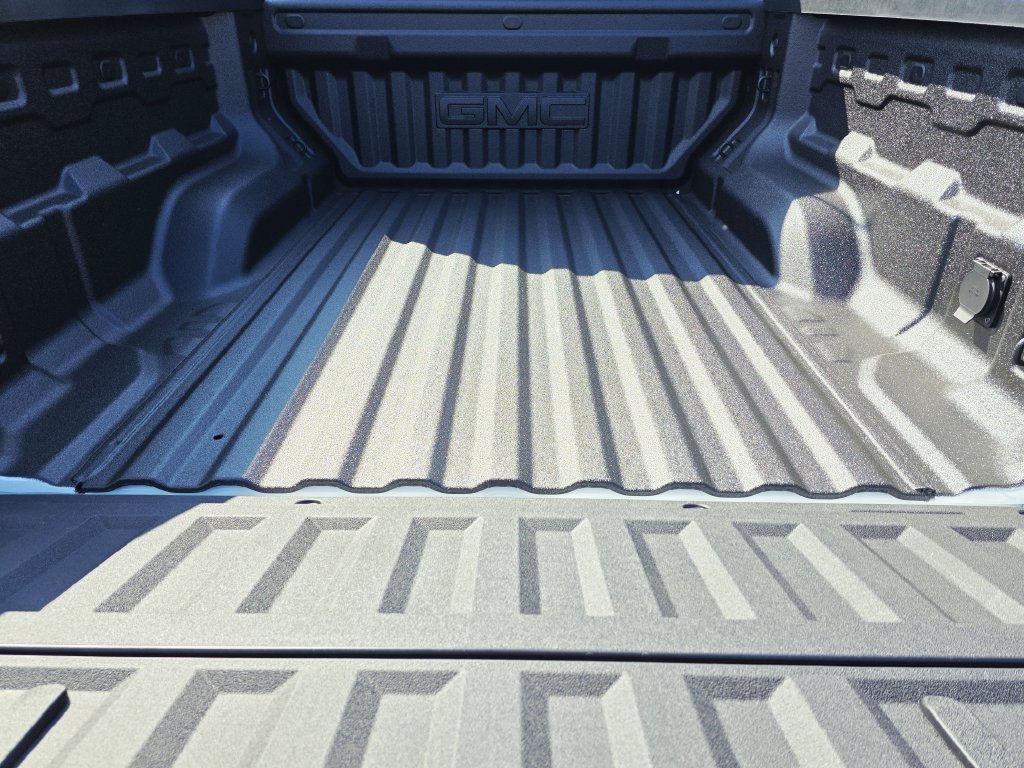 New 2026 GMC Canyon Denali AWD/4WD image 6
