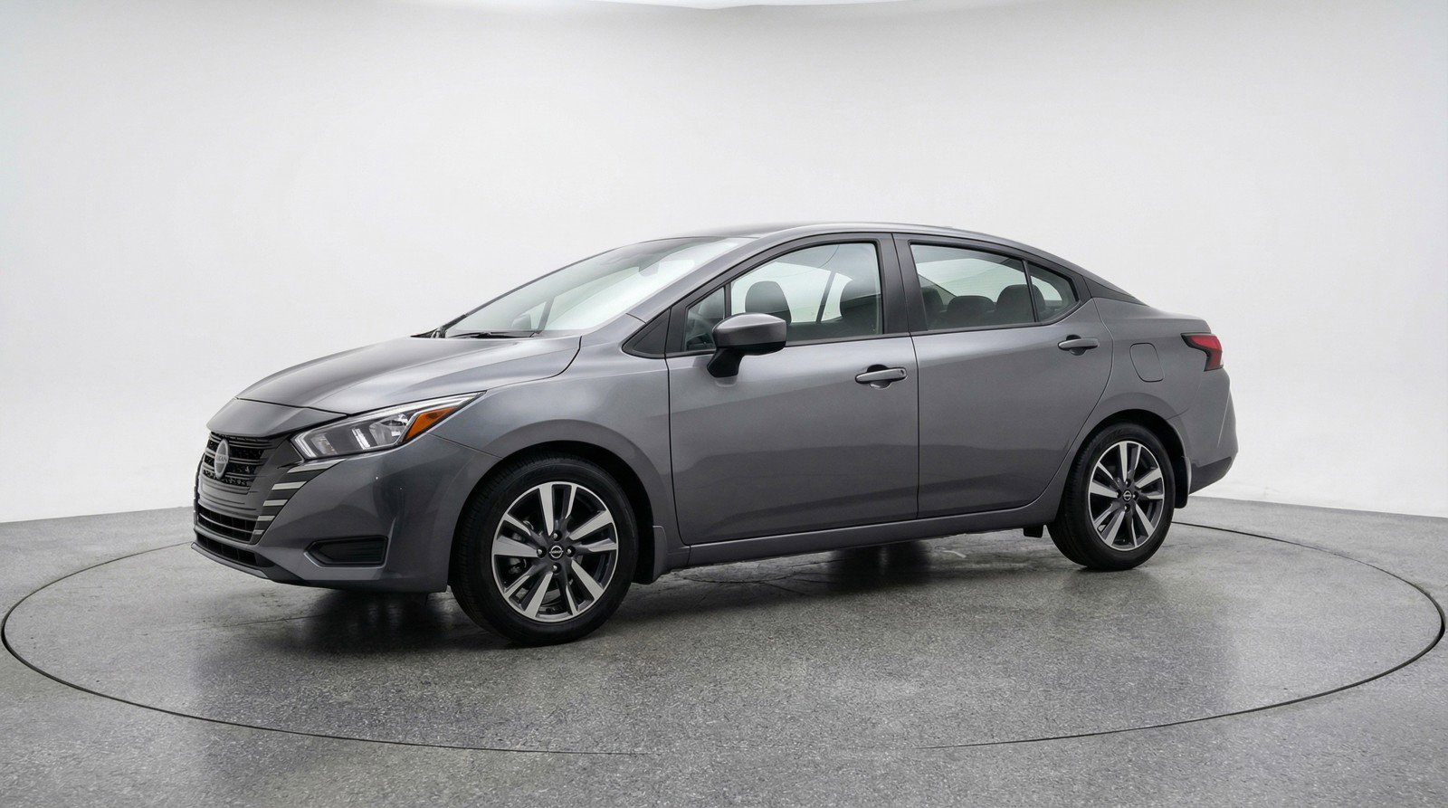 Used 2025 Nissan Versa SV FWD image 3