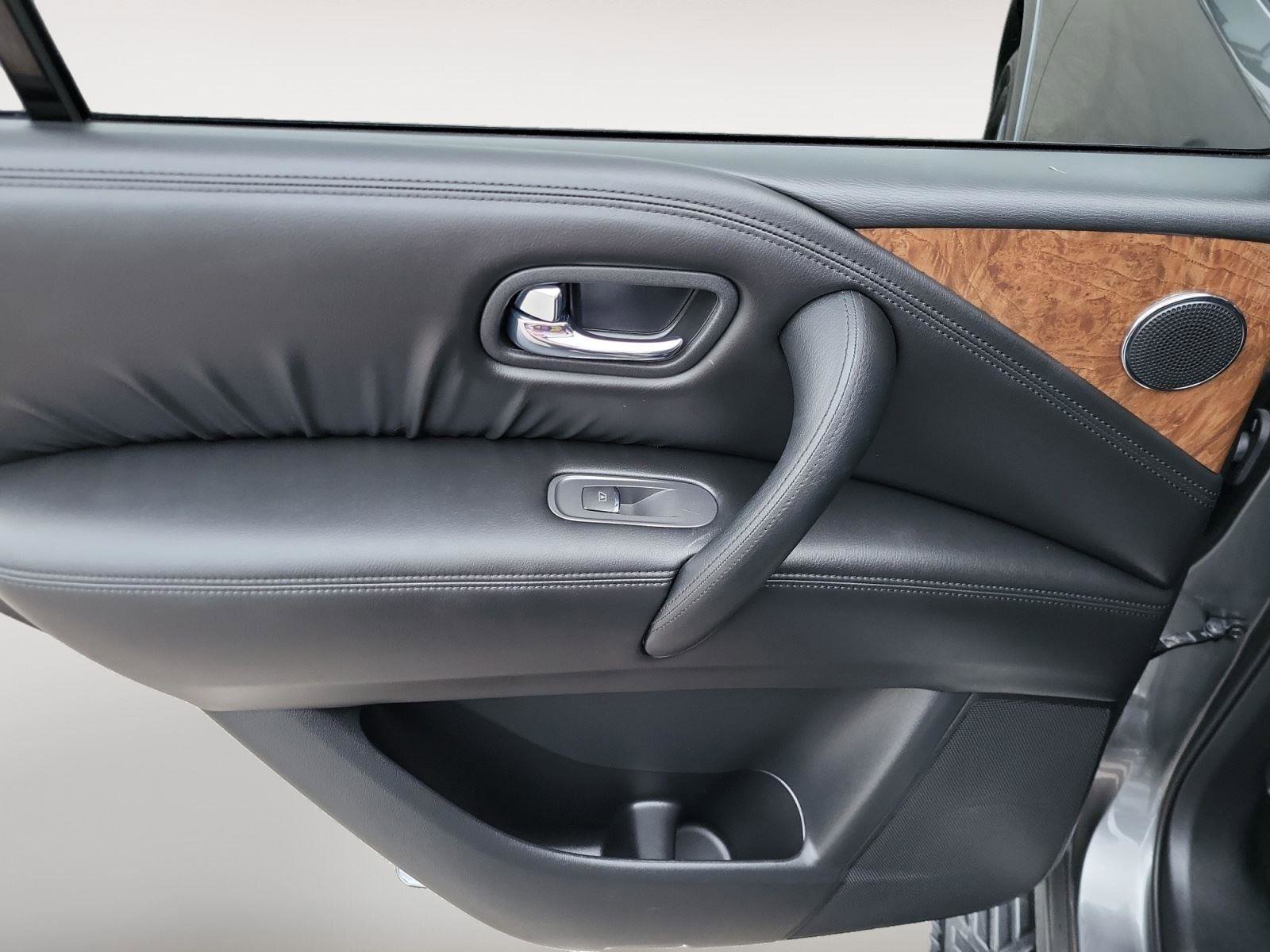 Used 2024 Nissan Armada SL w/ Captain's Chairs Package image 20