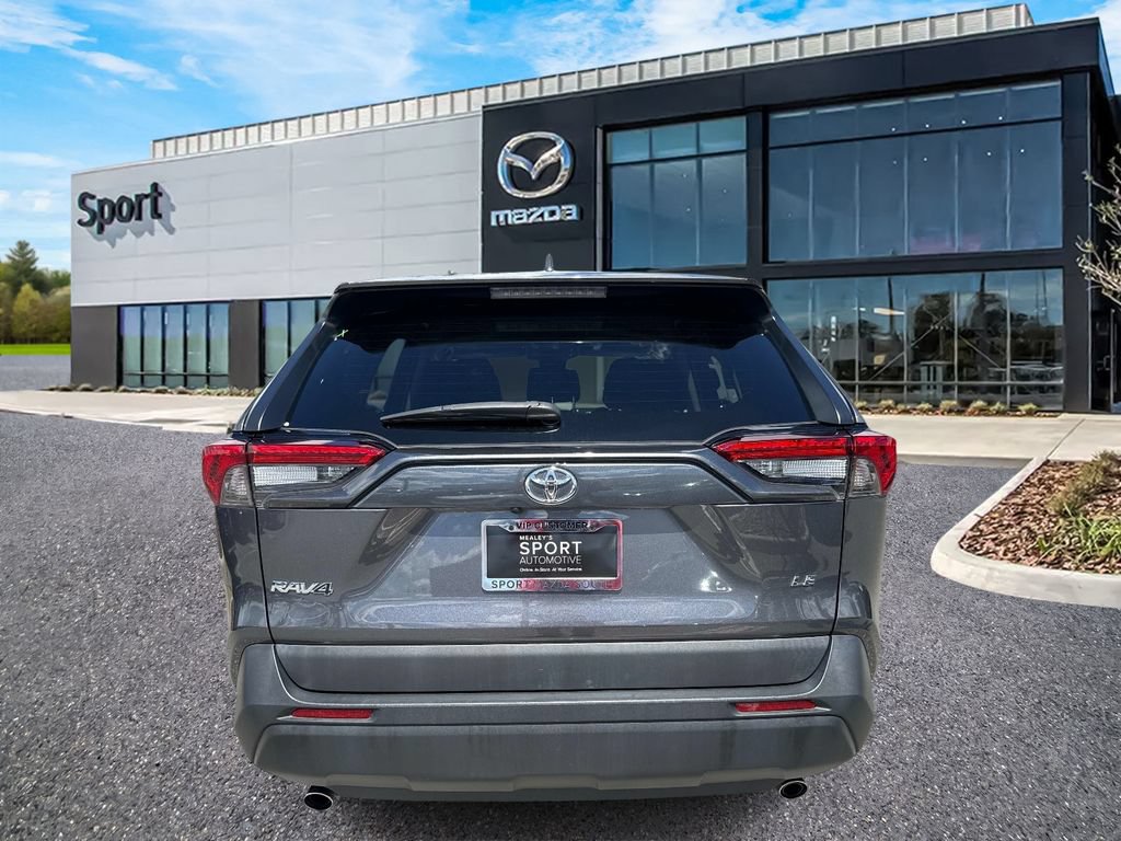 Used 2024 Toyota RAV4 LE FWD image 5