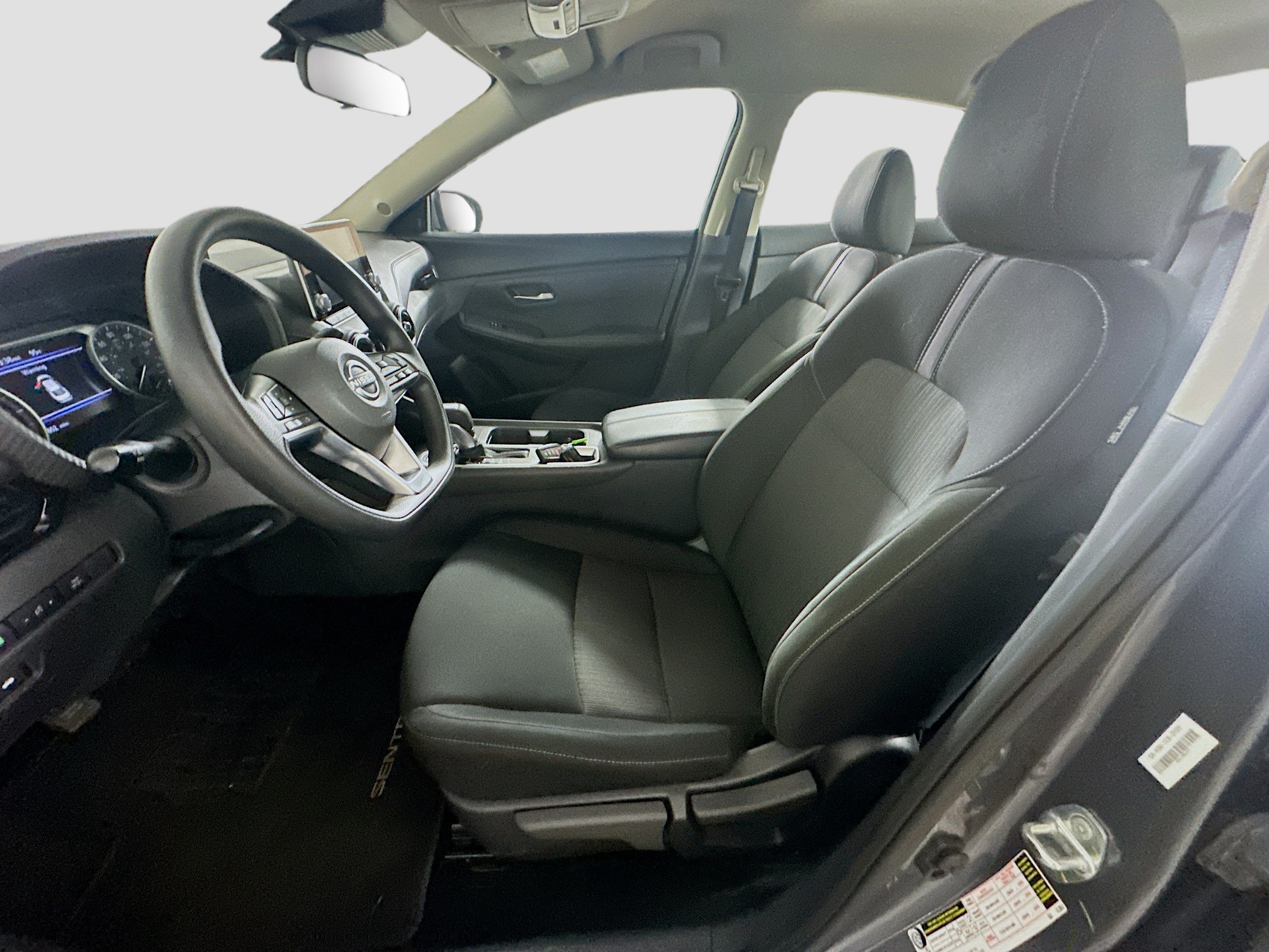 Used 2025 Nissan Sentra SV FWD image 13