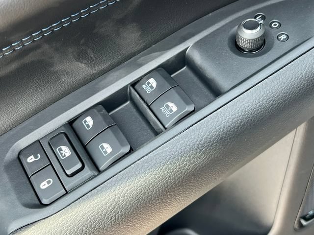 New 2026 Jeep Compass Limited AWD/4WD image 12