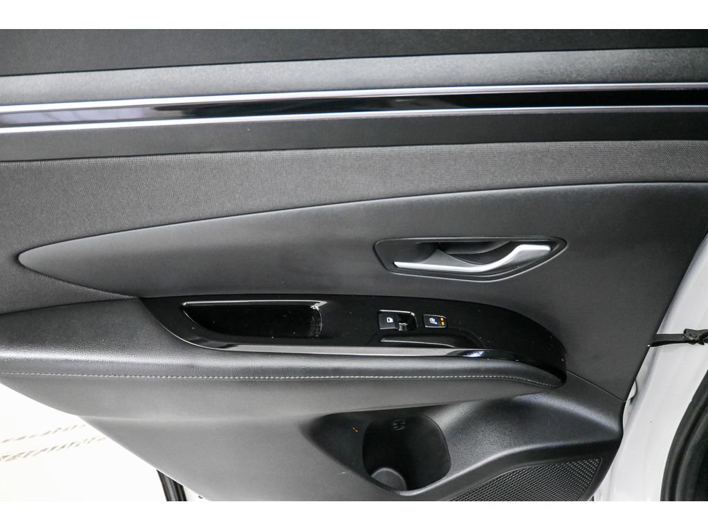 Used 2023 Hyundai Tucson Limited image 26