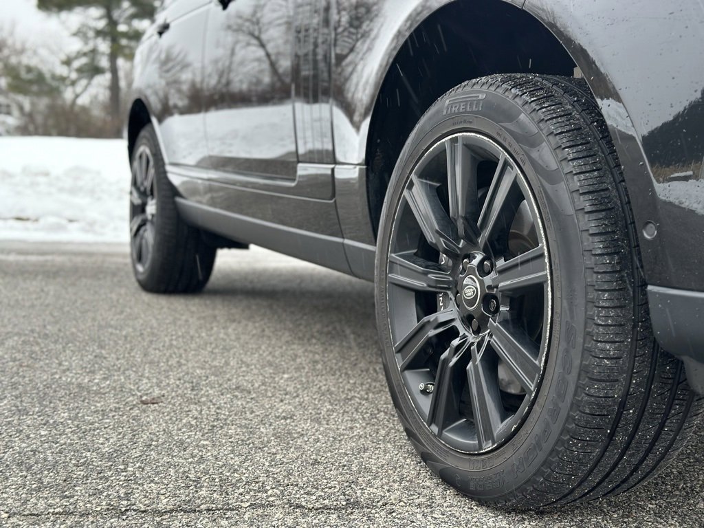 Used 2019 Land Rover Range Rover HSE image 9