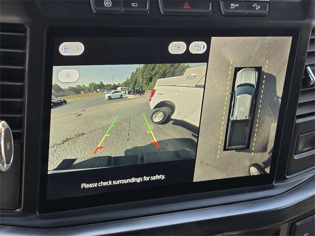 Used 2023 Ford F250 Lariat w/ FX4 Off-Road Package image 5