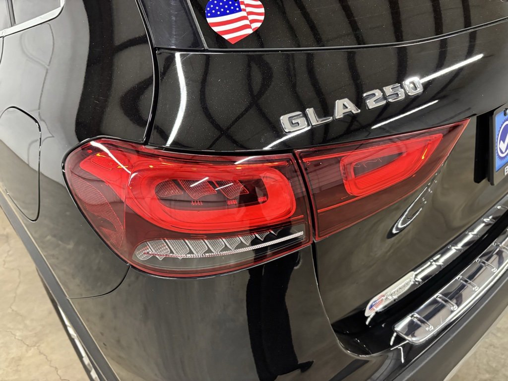 Certified 2022 Mercedes-Benz GLA 250 image 8
