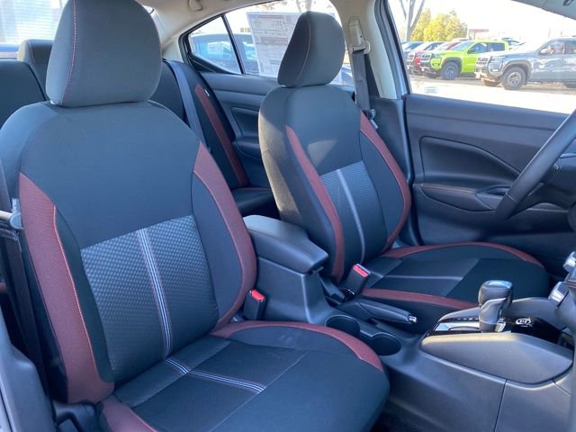 New 2025 Nissan Versa SR w/ Trunk Package image 9
