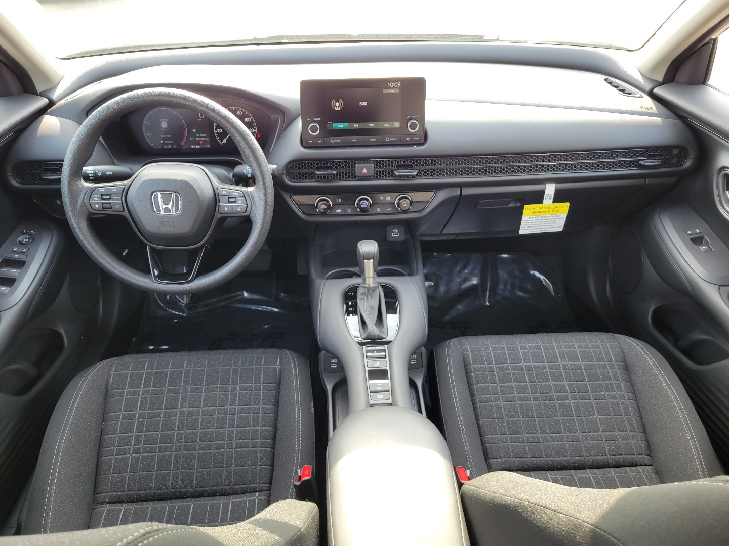 Certified 2025 Honda HR-V LX image 9