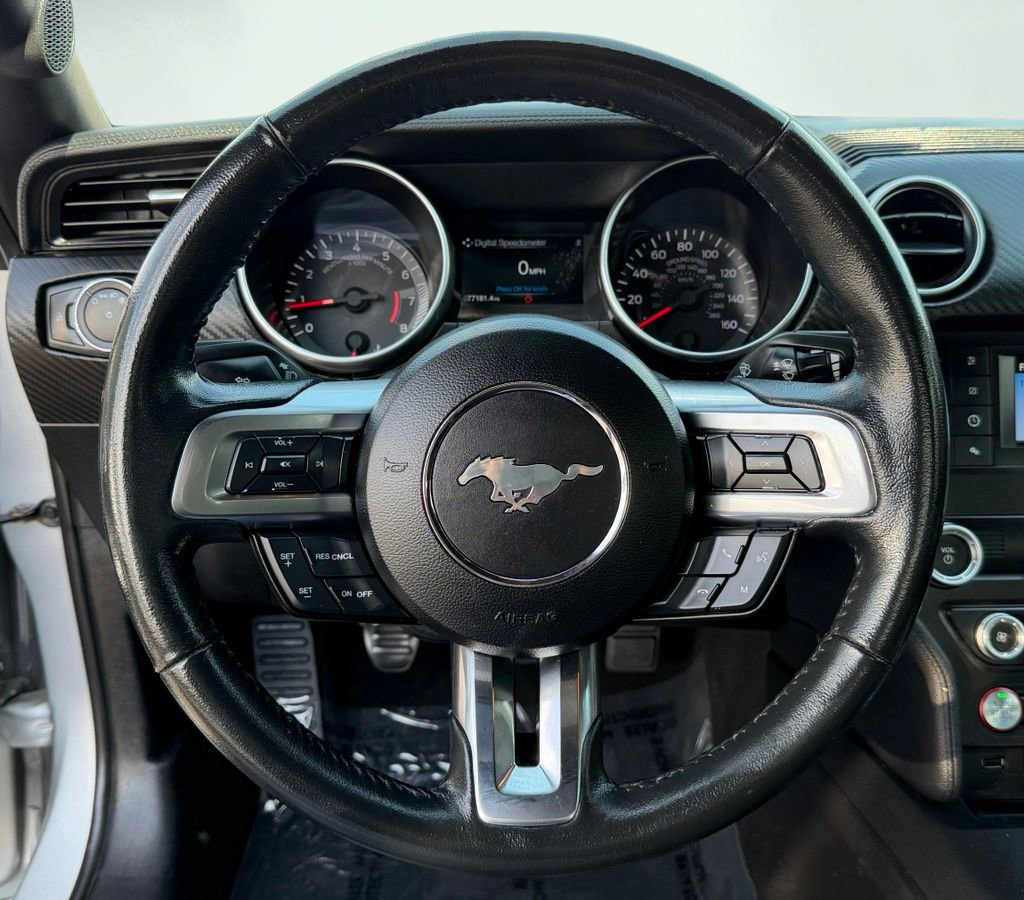 Used 2019 Ford Mustang Coupe RWD image 34