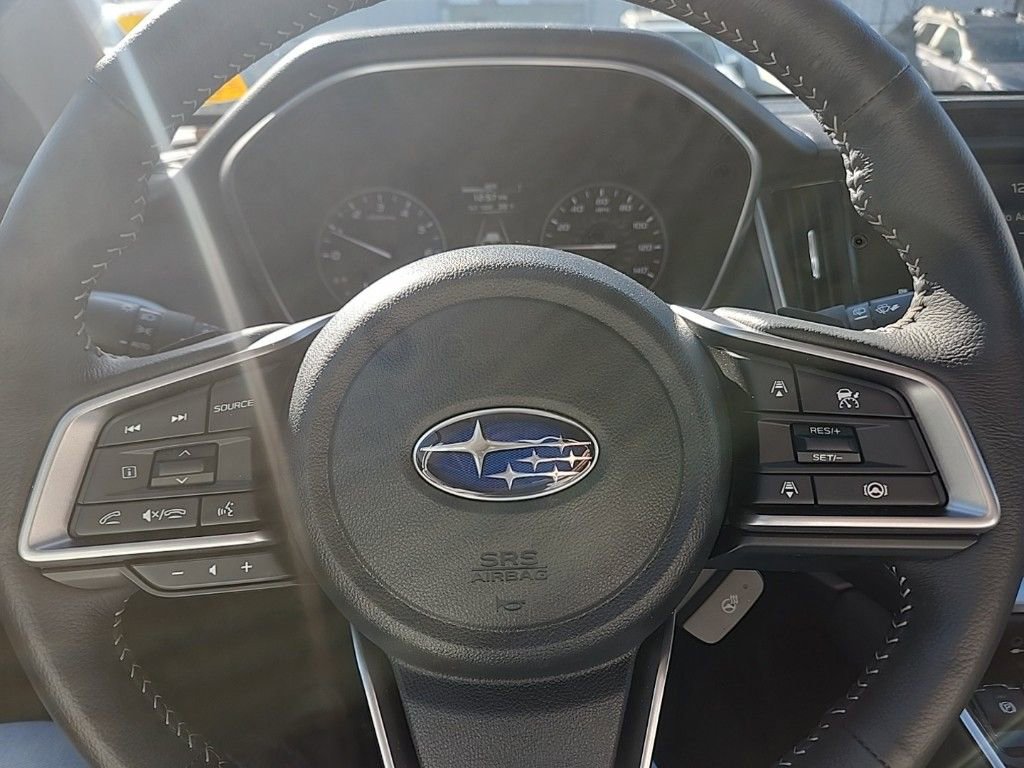 Certified 2025 Subaru Outback Limited image 10