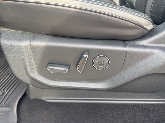 Used 2019 Ford F250 Platinum w/ Platinum Ultimate Package image 30