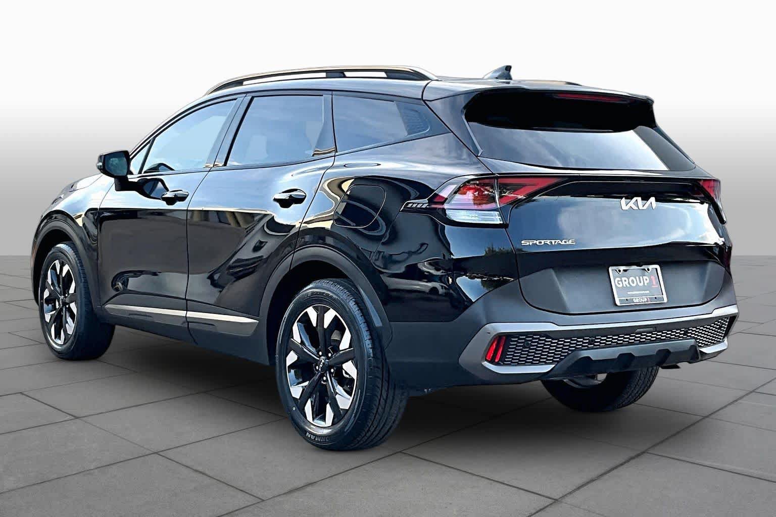 Used 2023 Kia Sportage X-Line w/ X-Line Premium Package AWD/4WD image 12