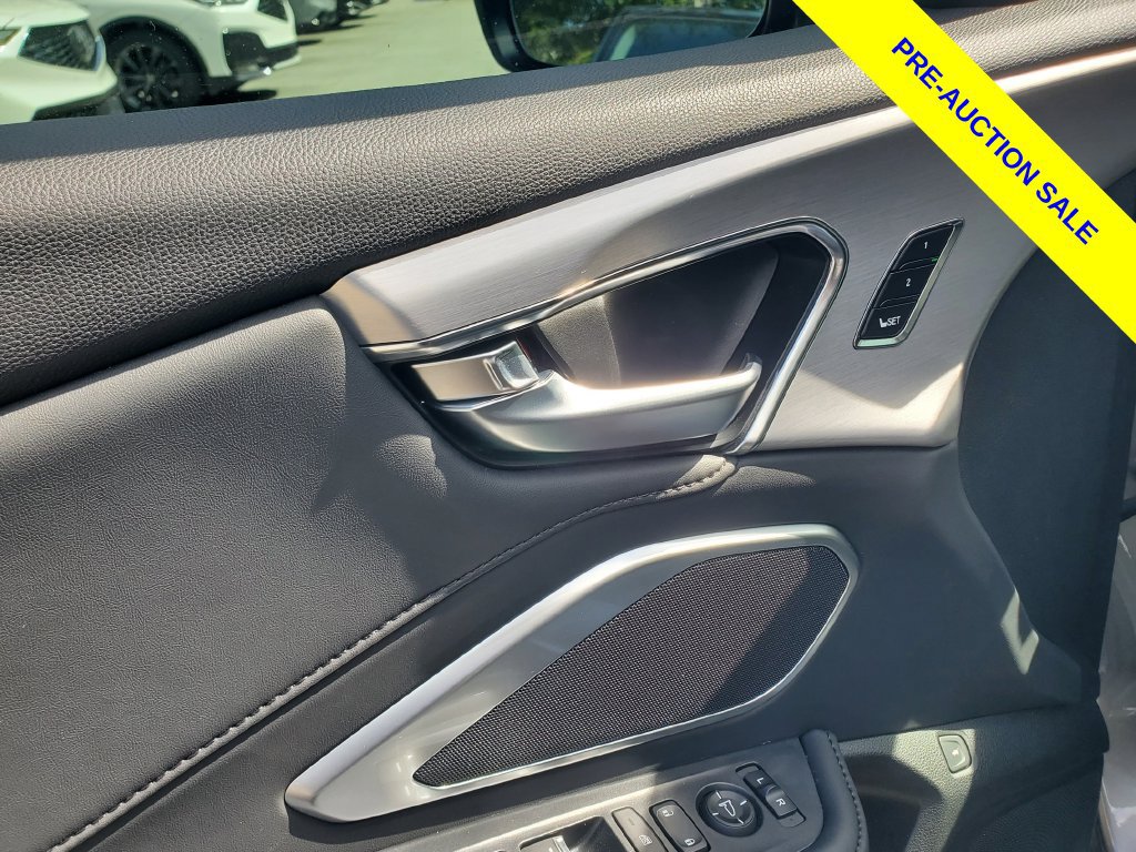 Used 2024 Acura RDX SH-AWD image 22