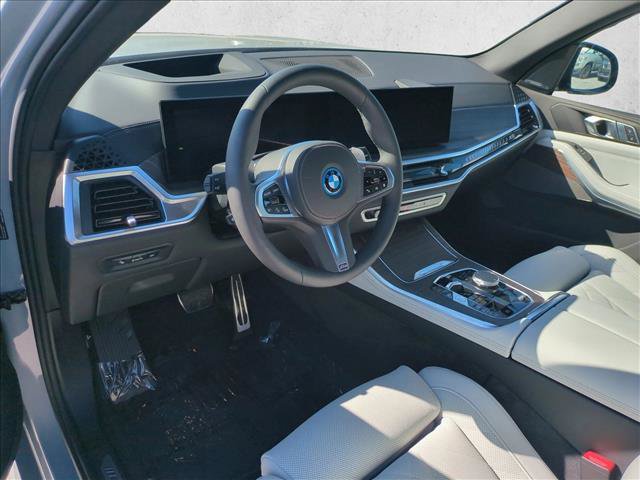 Certified 2026 BMW X5 xDrive50e w/ M Sport Package AWD/4WD image 10