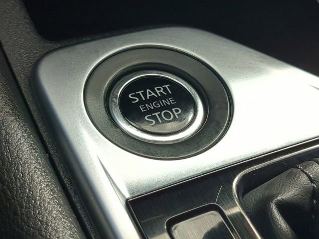 Used 2025 Nissan Sentra SV FWD image 24