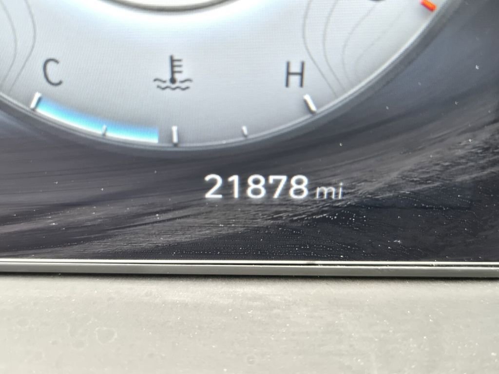Certified 2023 Hyundai Santa Cruz SEL w/ Activity Package FWD image 26