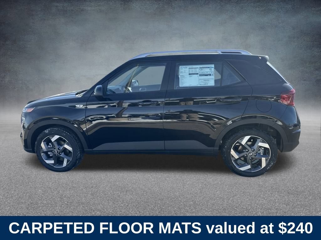 Used 2026 Hyundai Venue SEL video 2