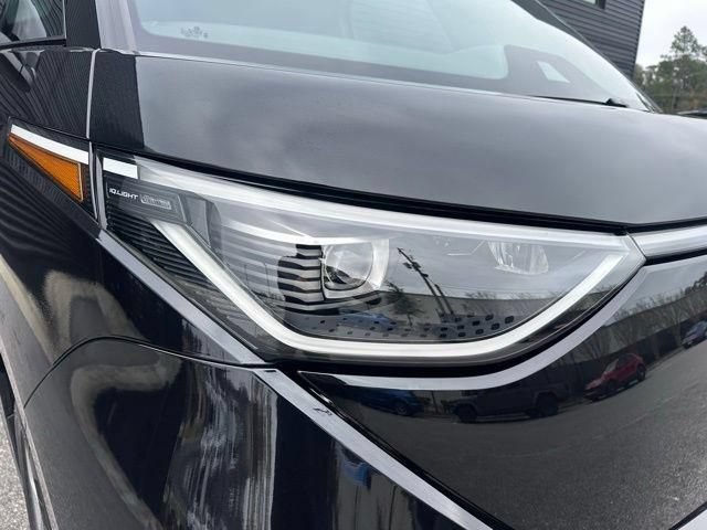 New 2025 Volkswagen ID. Buzz Pro S RWD image 9
