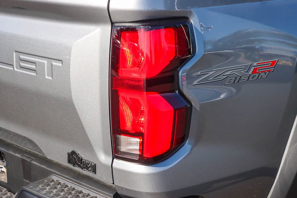 Used 2026 Chevrolet Colorado ZR2 w/ ZR2 Bison Edition image 8
