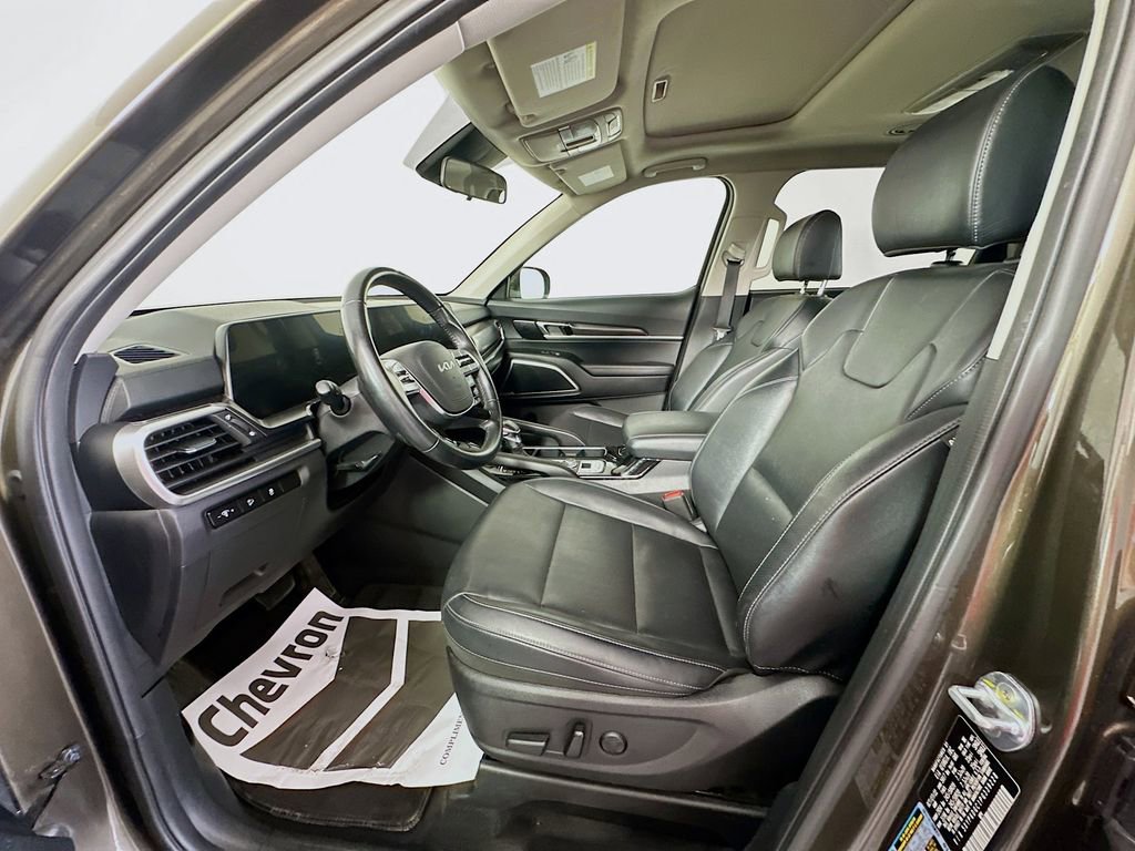 Used 2023 Kia Telluride S w/ S Sunroof Package image 21