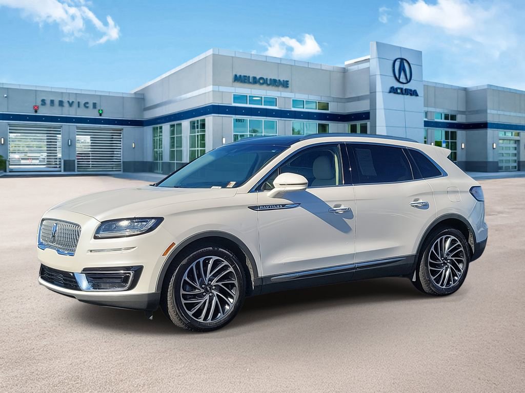 Used 2019 Lincoln Nautilus Reserve image 3