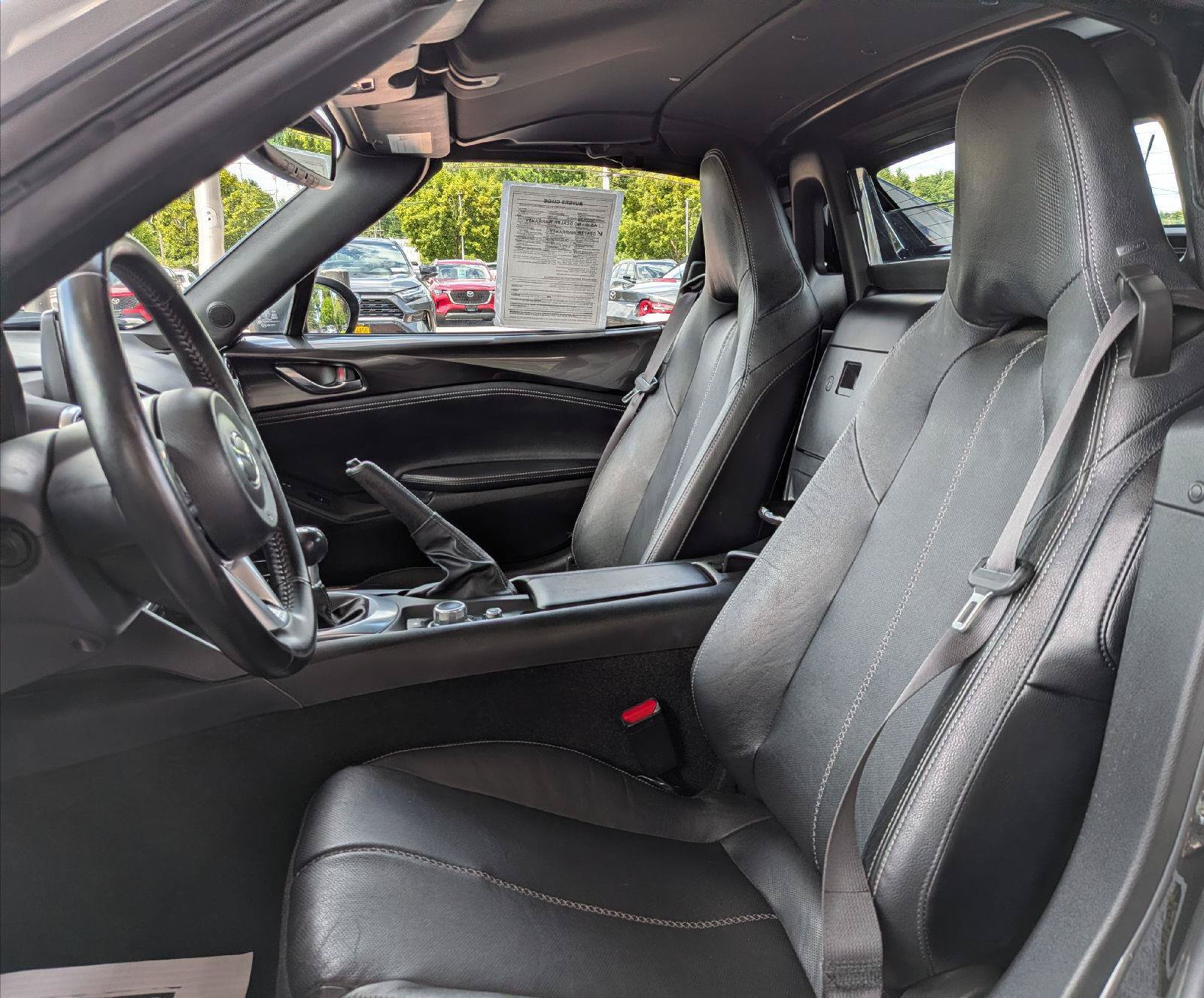 Used 2021 MAZDA MX-5 Miata RF Grand Touring RWD image 14