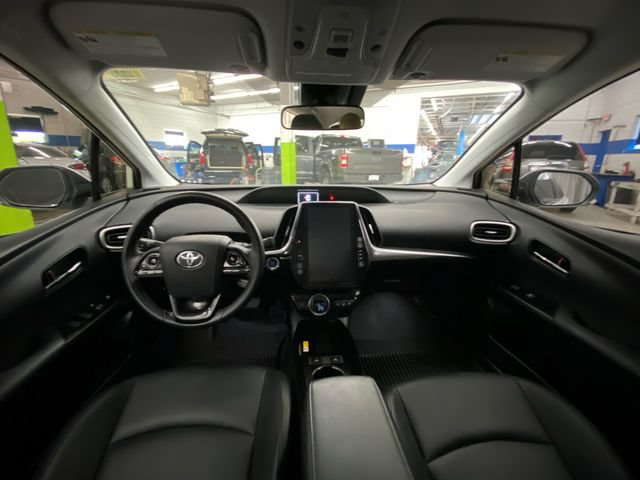 Used 2021 Toyota Prius Prime XLE FWD image 26