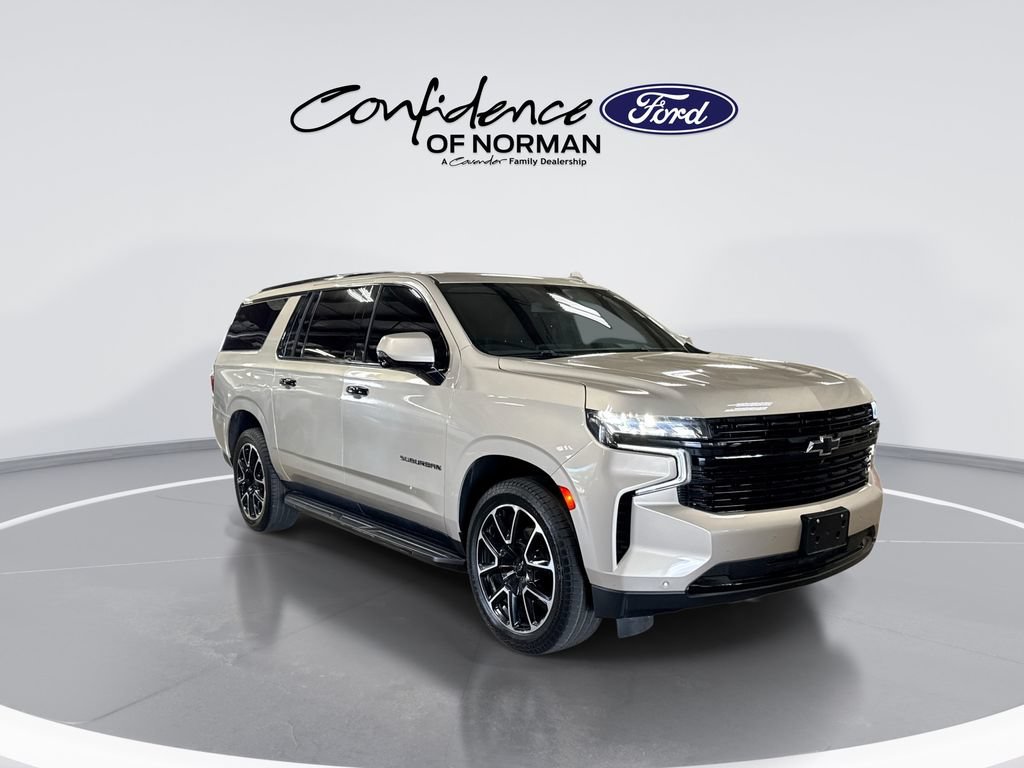 Used 2023 Chevrolet Suburban RST w/ Luxury Package RWD image 11