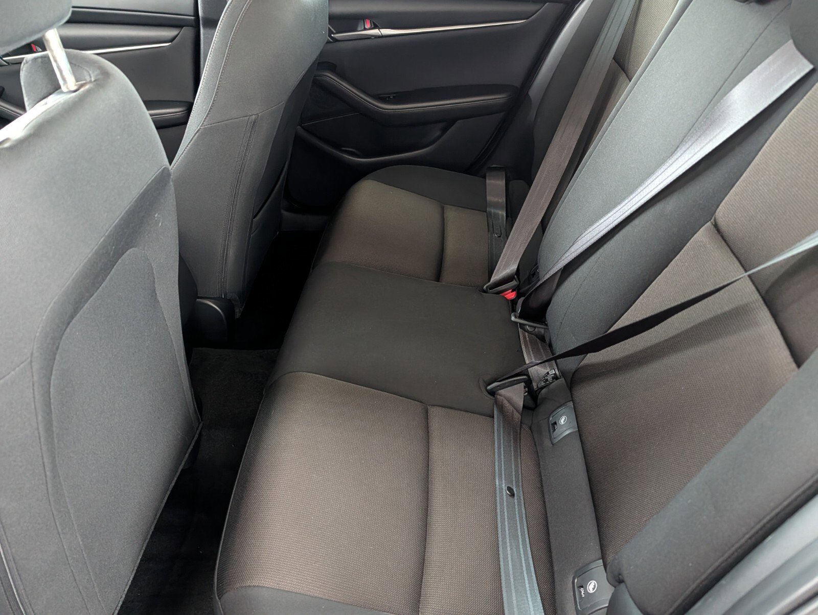 Certified 2020 MAZDA MAZDA3 Sedan image 9