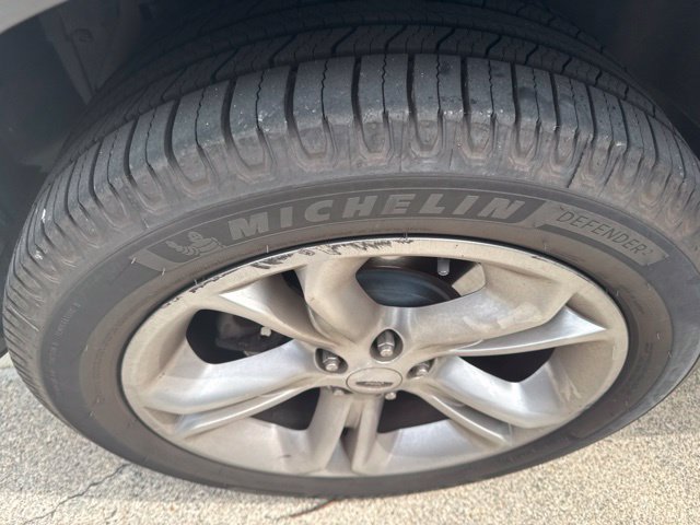 Used 2015 Ford Explorer Limited FWD image 19