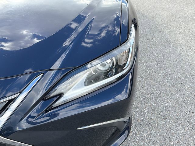 Used 2021 Lexus ES 350 ES 350 w/ Premium Package image 9