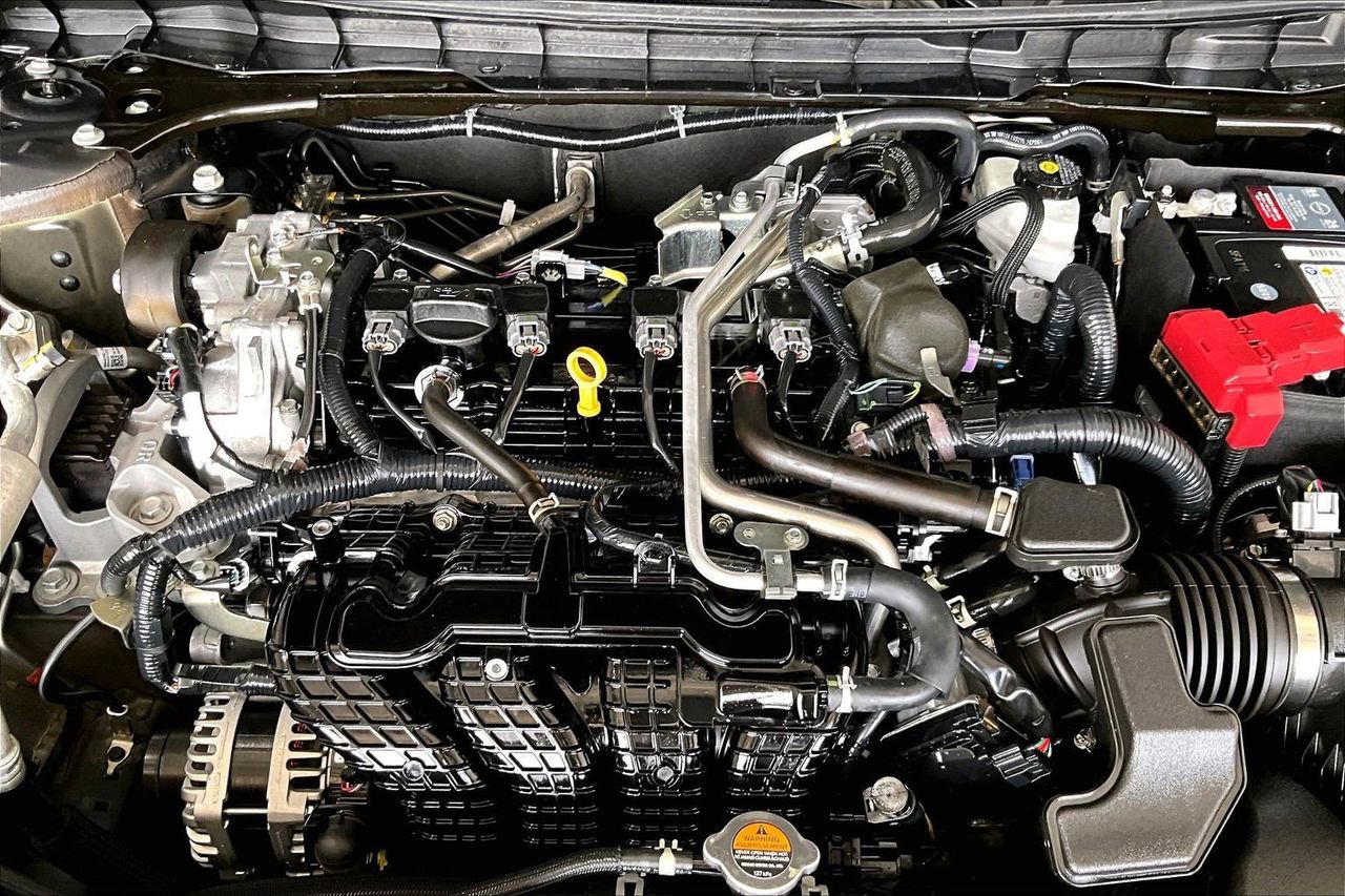 Used 2024 Nissan Altima 2.5 S image 32