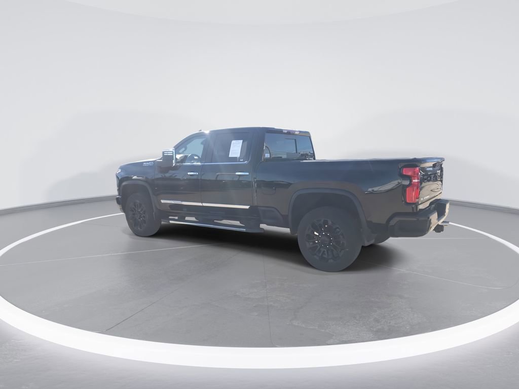 Used 2025 Chevrolet Silverado 2500 High Country w/ High Country Premium Package image 6
