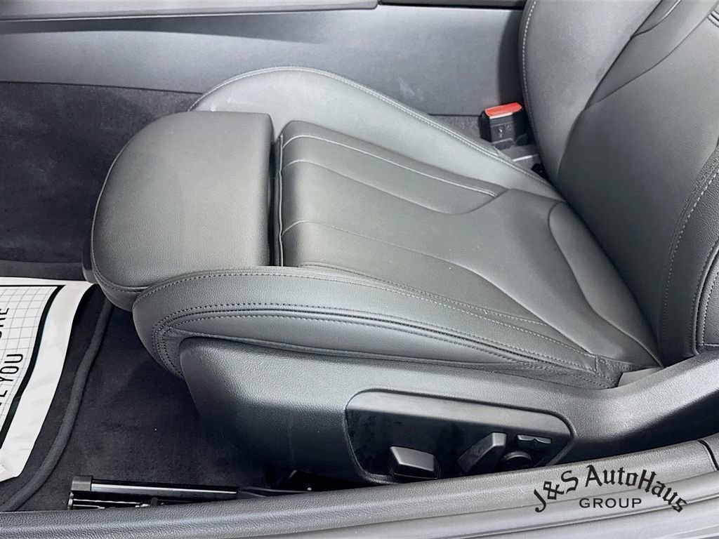 Used 2025 BMW Z4 sDrive30i image 25