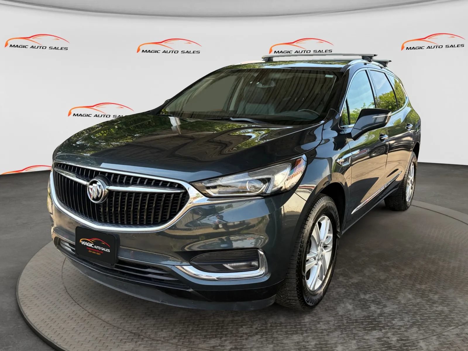 Used 2019 Buick Enclave Essence w/ Trailering Package, 5000 lbs. AWD/4WD image 1