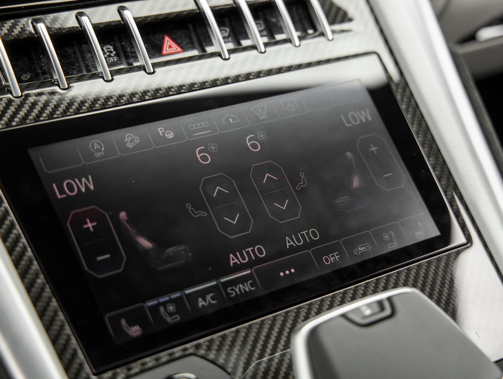Used 2024 Lamborghini Urus S AWD/4WD image 32
