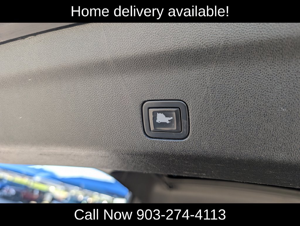 Used 2021 Chevrolet Suburban LT AWD/4WD image 35