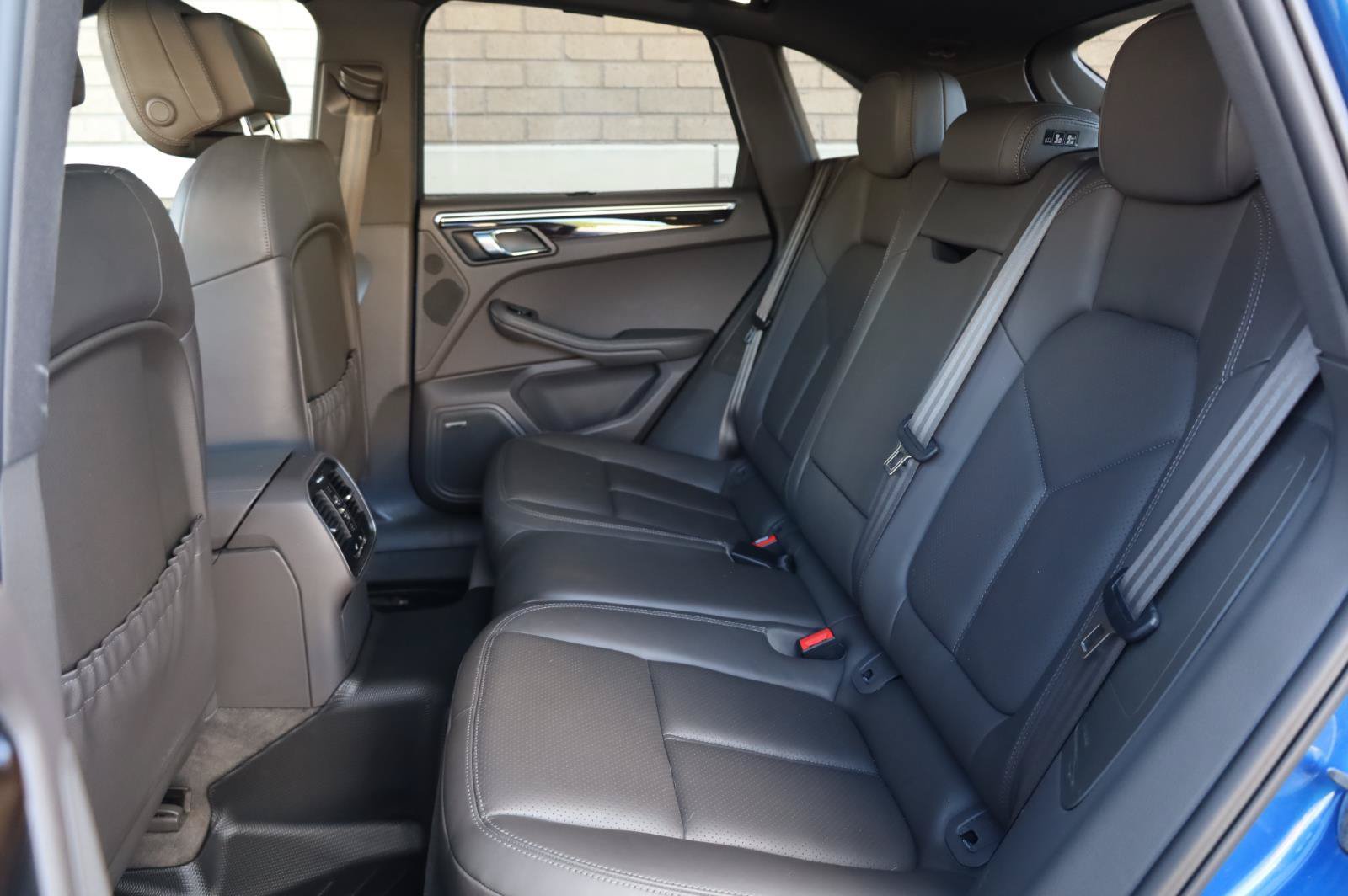 Used 2017 Porsche Macan S AWD/4WD image 25