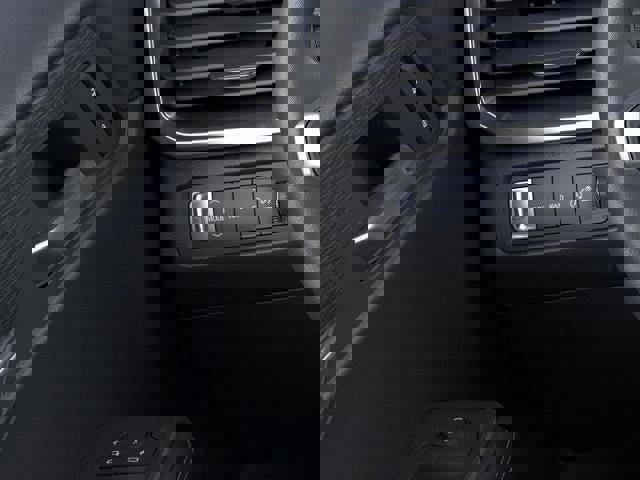 New 2025 GMC Acadia Elevation image 47