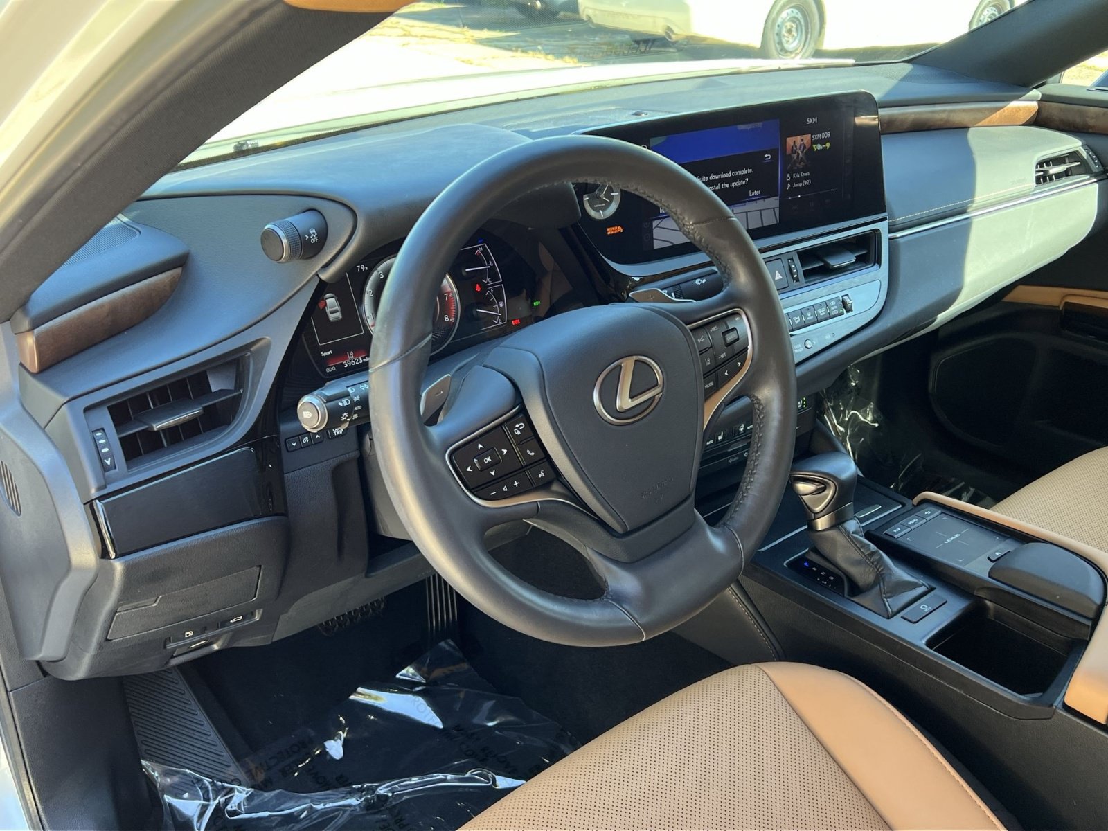 Used 2022 Lexus ES 350 w/ Premium Package FWD image 21