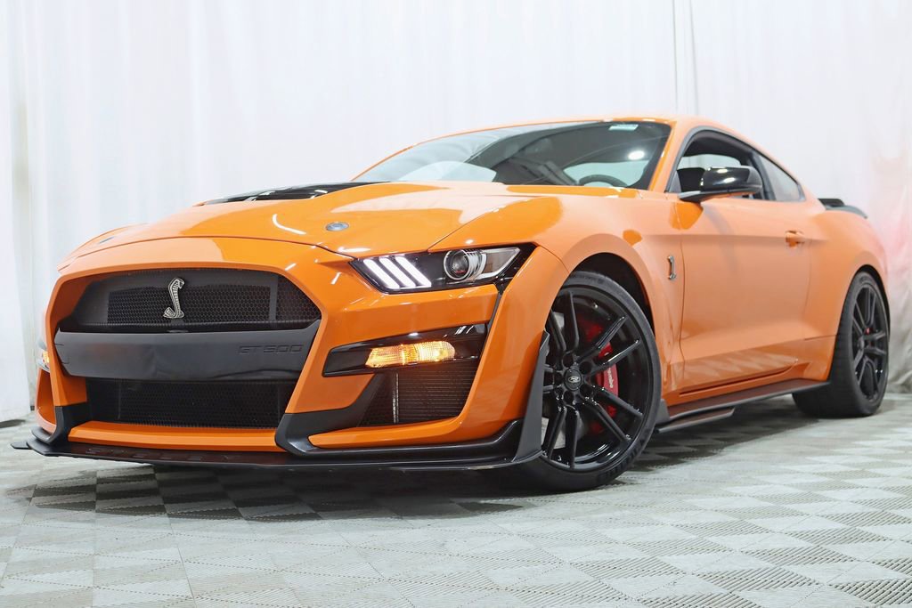 Used 2020 Ford Mustang Shelby GT500 w/ Technology Package RWD image 6