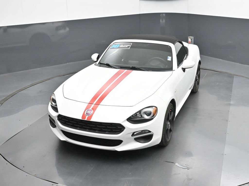 Used 2019 FIAT 124 Spider Classica w/ Technology Group image 44