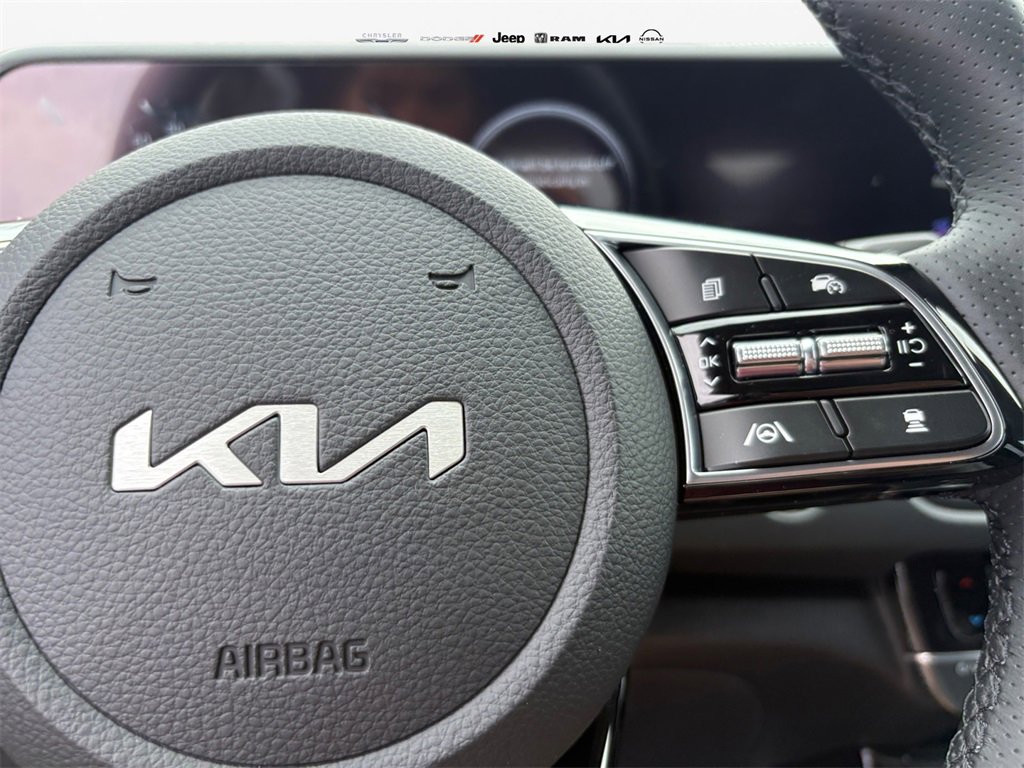 New 2025 Kia Seltos SX w/ SX Sunroof Package image 26