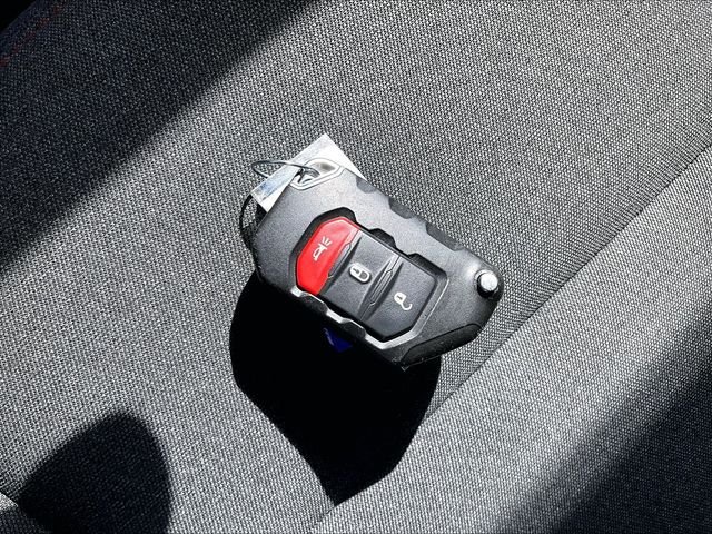 Used 2024 Jeep Wrangler Unlimited Rubicon AWD/4WD image 11