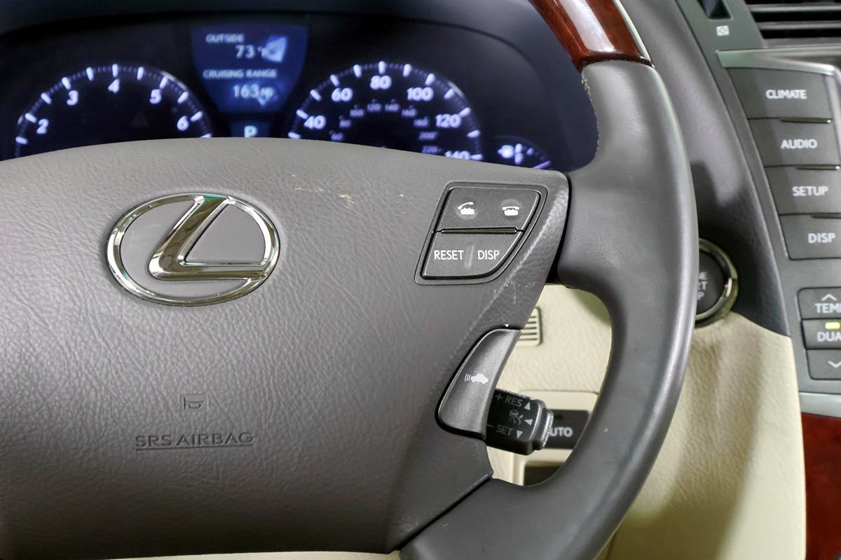 Used 2011 Lexus LS 460 L w/ Luxury Pkg AWD/4WD image 30