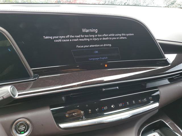 Certified 2022 Cadillac Escalade Sport Platinum w/ LPO, ONYX Package image 49