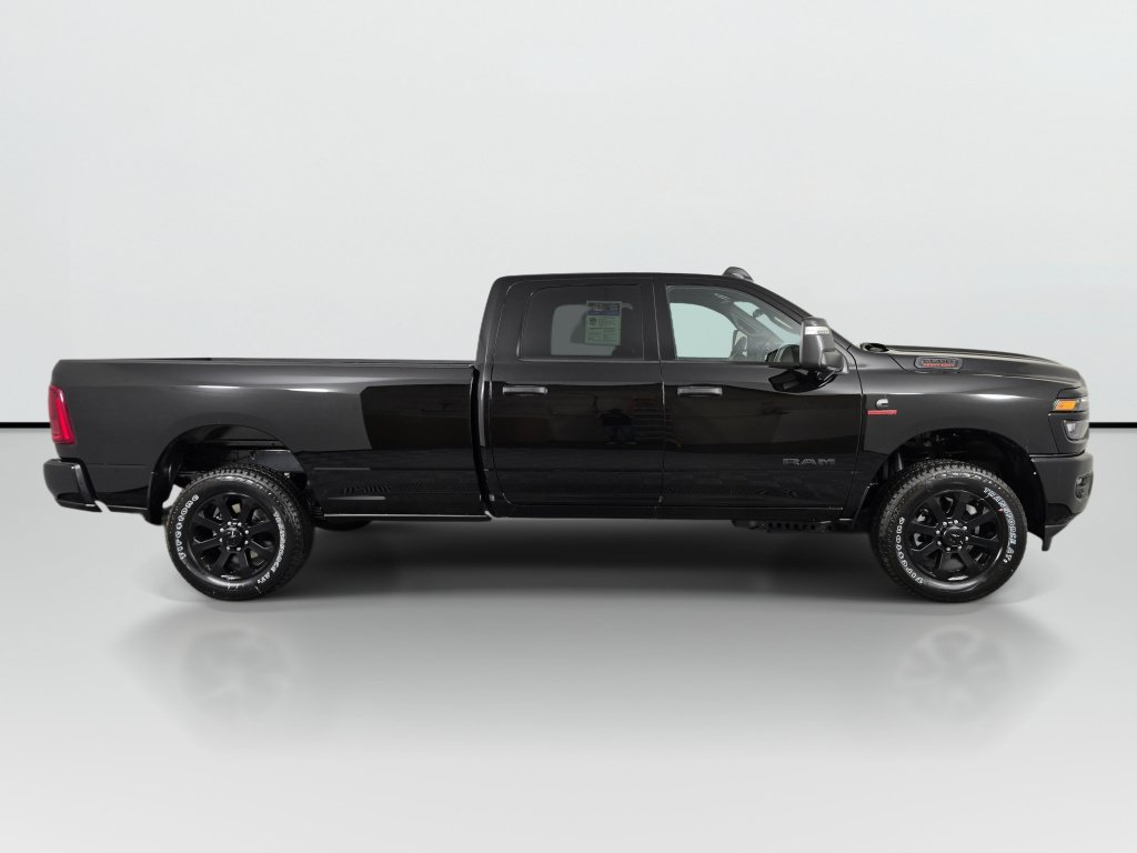 New 2026 RAM 3500 Big Horn AWD/4WD image 3